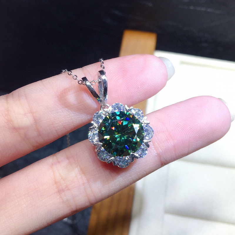 Vintage Flower 2ct AAAAA Green Zircon Pendant Silver Color moissanite Wedding Pendants Choker Necklace For Women Jewelry