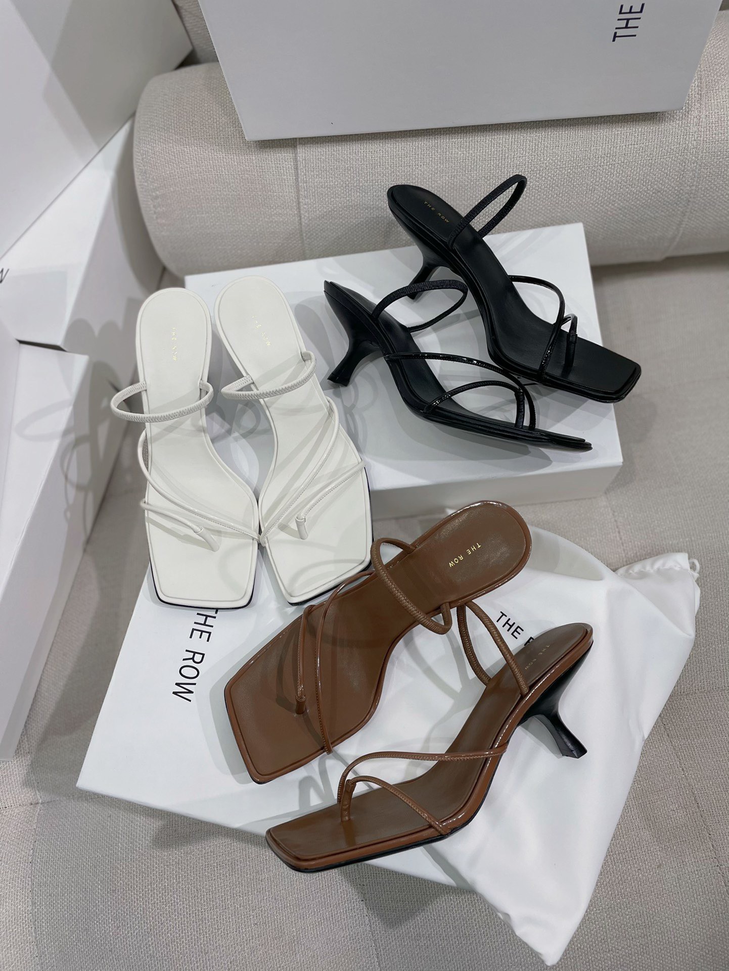 Luxury Bow Sandals Designer The Row Womens Sandals High Heel Elegant Square Toe Fashion Party Wedding Shoes, Color18
Luxury Bow Sandals Designer The Row Womens Sandals High Heel Elegant Square Toe Fashion Party Wedding Shoes, Color18