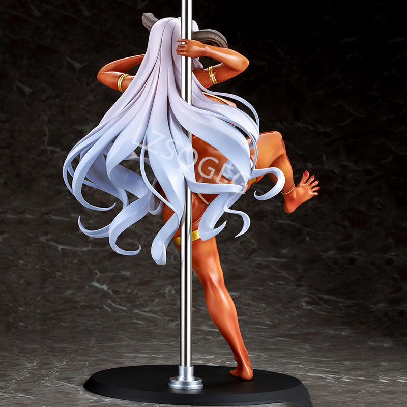 Funny Toys Q-six Muchimuchi Dekapai Mara Gui Maou sama to Onboro Yojouhan Dousei Seikatsu Frisia Ornstein PVC Action Figure Anim