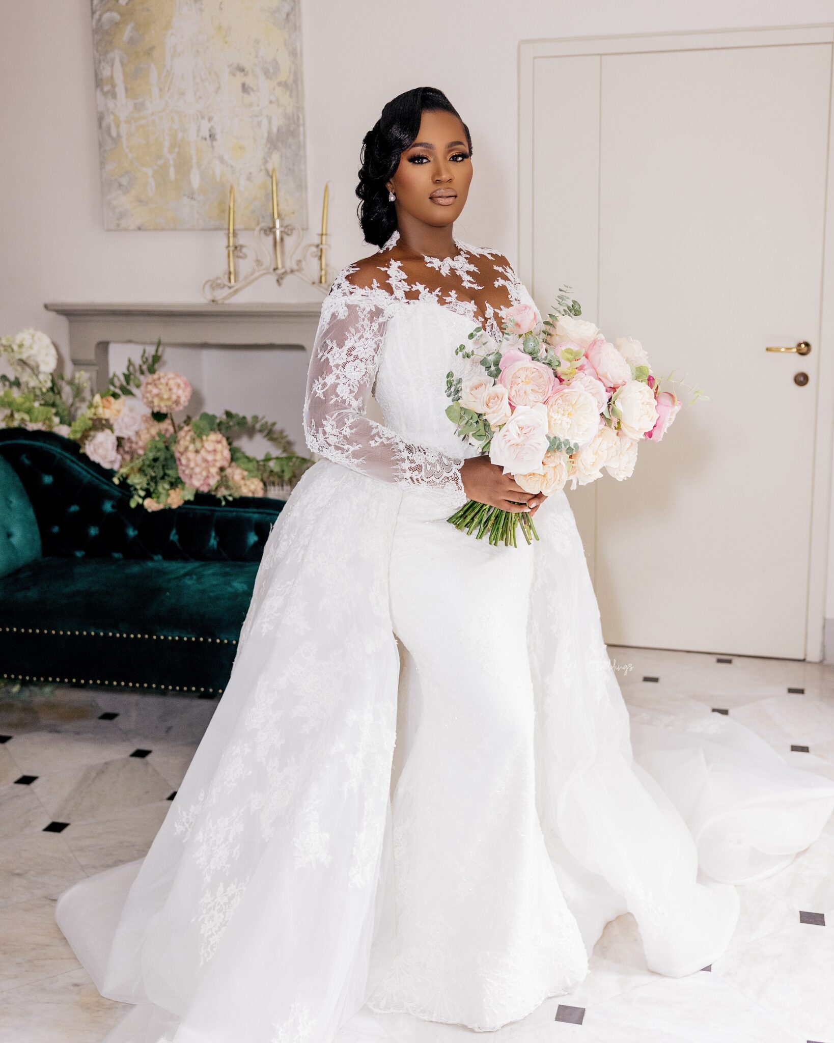 2023 Arabic Aso Ebi Mermaid White Wedding Dress Sheer Neck Long Sleeves Lace Bridal Gowns Dresses ZJ303