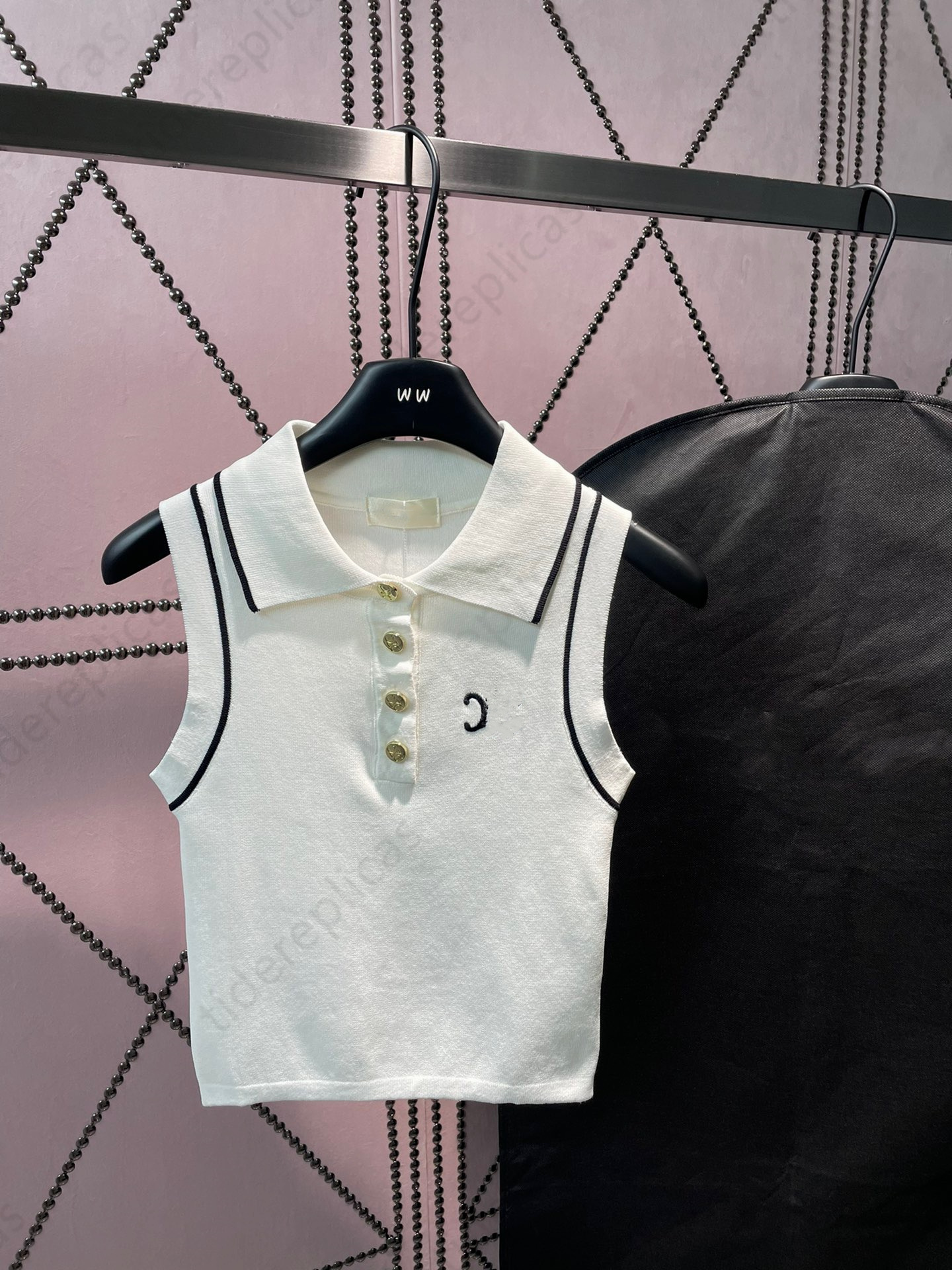 designer top crop top tank top clothes women t shirt womens clothes Embroidery Applique Beads Bow Button Lace Print Rhinestone Vest Yoga Tees Tiered Lace Beads 2023, Style 35
designer top crop top tank top clothes women t shirt womens clothes Embroidery Applique Beads Bow Button Lace Print Rhinestone Vest Yoga Tees Tiered Lace Beads 2023, Style 35