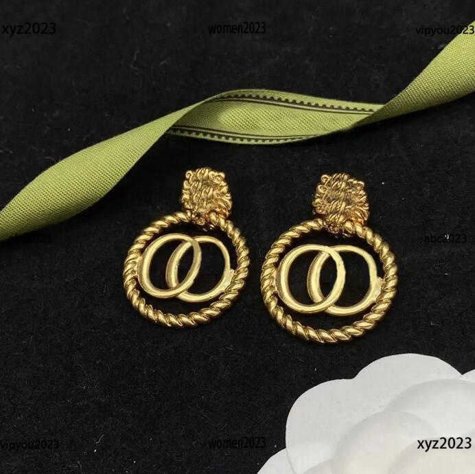 women designer Earrings Fashion Luxury Screw circular design Hoop & Huggie high quality jewelry #Including brand box new arrival
women designer Earrings Fashion Luxury Screw circular design Hoop & Huggie high quality jewelry #Including brand box new arrival