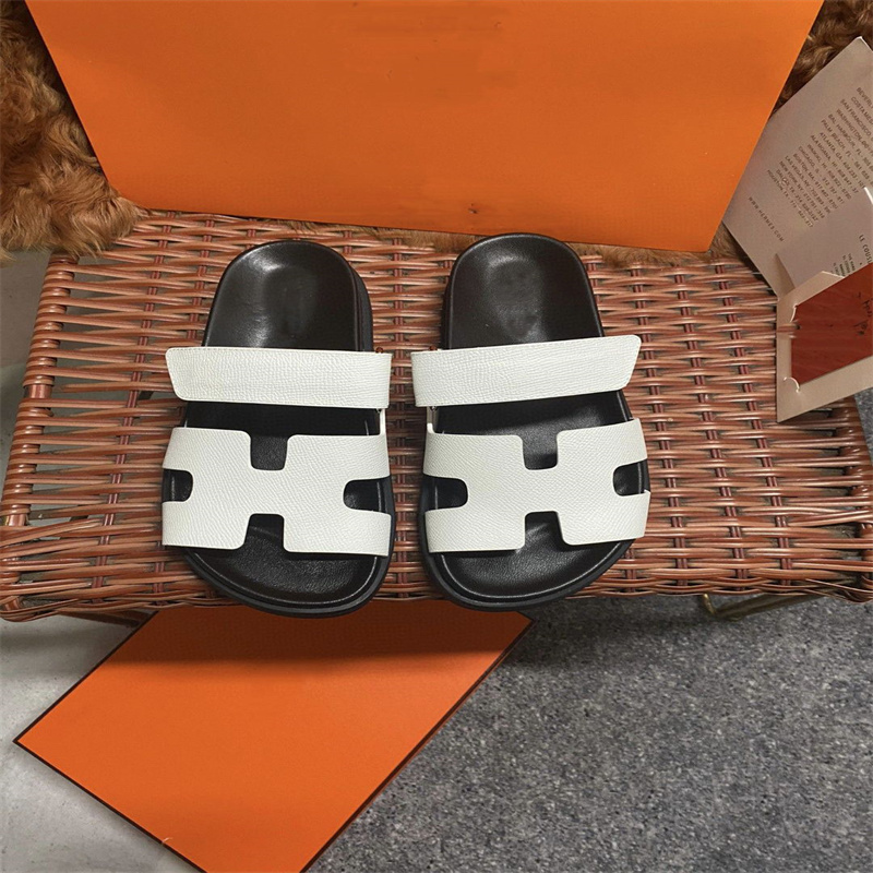 10A Summer slippers and sandals black Designer fashion women sandals ladies genuine leather slippers flat shoes sandal party wedding shoes with box, Brown
10A Summer slippers and sandals black Designer fashion women sandals ladies genuine leather slippers flat shoes sandal party wedding shoes with box, Brown