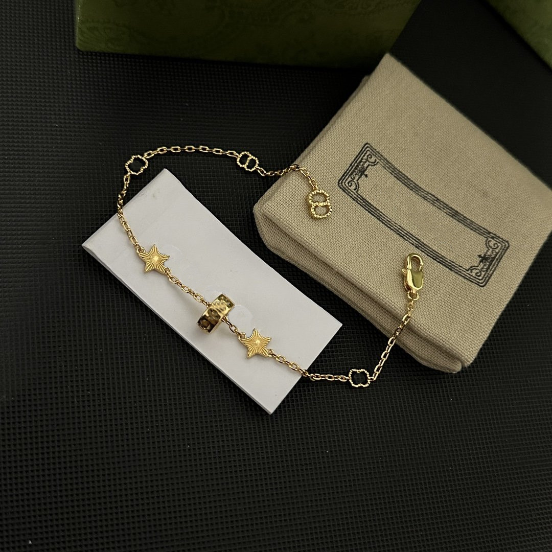 Fashion Style Bracelets Women Bangle Wristband Cuff Chain Designer Letter Jewelry 18K Gold Plated Stainless steel Wedding Lovers Gift Bracelet-36
Fashion Style Bracelets Women Bangle Wristband Cuff Chain Designer Letter Jewelry 18K Gold Plated Stainless steel Wedding Lovers Gift Bracelet-36