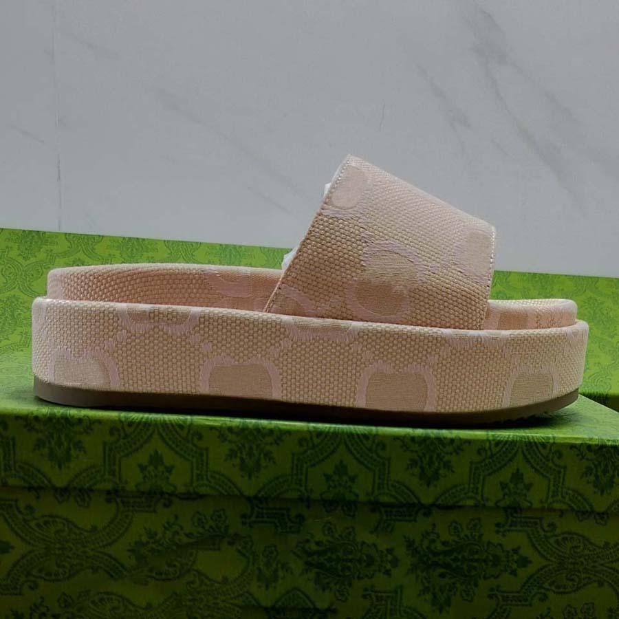 Women Designer Slippers wedge Sandals Pattern Embroidery G Letters Beach Casual Slides Flip Flops Ladies Platform Thick Bottom Increase sandal slide, #10
Women Designer Slippers wedge Sandals Pattern Embroidery G Letters Beach Casual Slides Flip Flops Ladies Platform Thick Bottom Increase sandal slide, #10