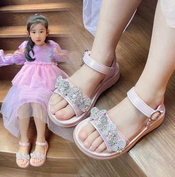 Sandals Girls Princess Sandals Summer New Baby Pearl Bow Single Leather Shoes Fashion Non-slip Flat Children's Shoes R230529