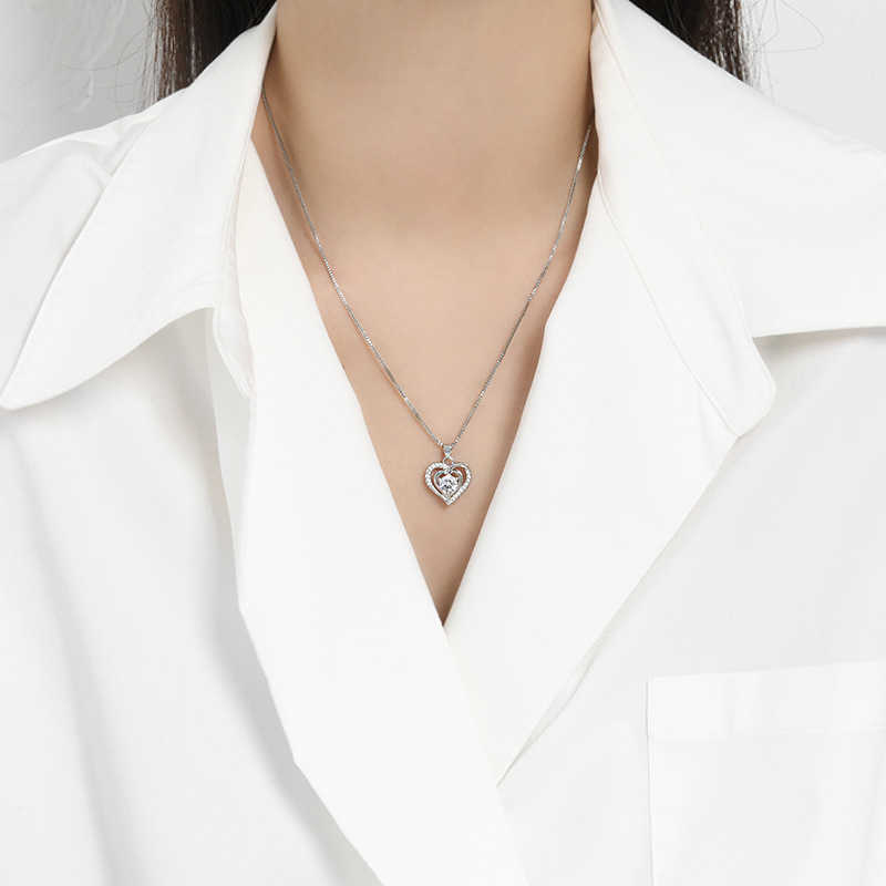 Copper Gem Stone Fashion Jewelry Heart of the Ocean Beating Blue Heart Diamond Necklace for Women