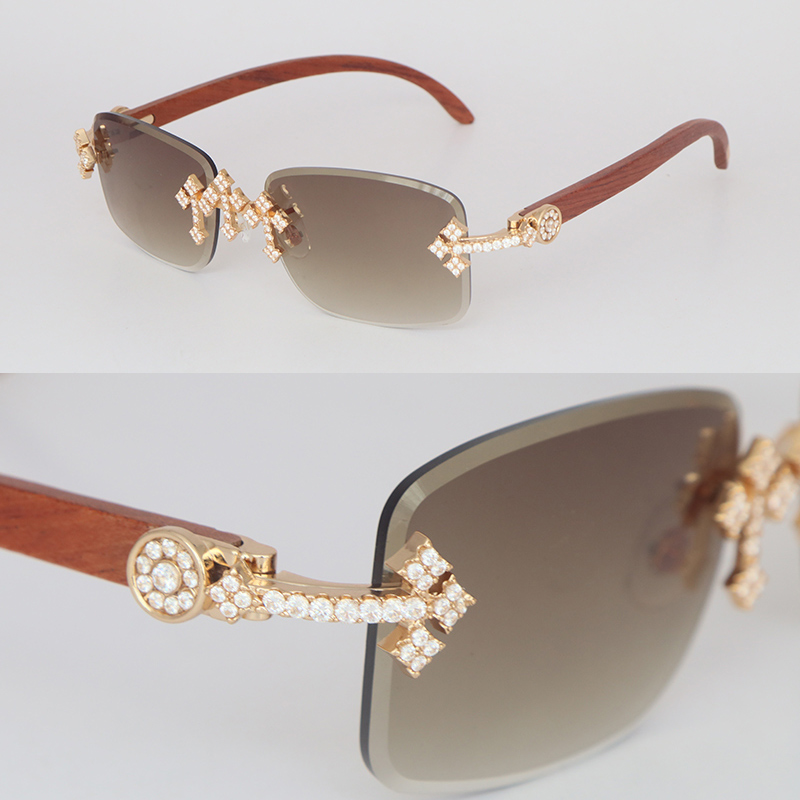 Luxury Moissanite Diamond Set Rimless Sunglasses Womans Big Stones 5 Carat Diamond Wooden Sun glasses Limited edition Wood Sunglasses Men Woman New model Glasses
Luxury Moissanite Diamond Set Rimless Sunglasses Womans Big Stones 5 Carat Diamond Wooden Sun glasses Limited edition Wood Sunglasses Men Woman New model Glasses