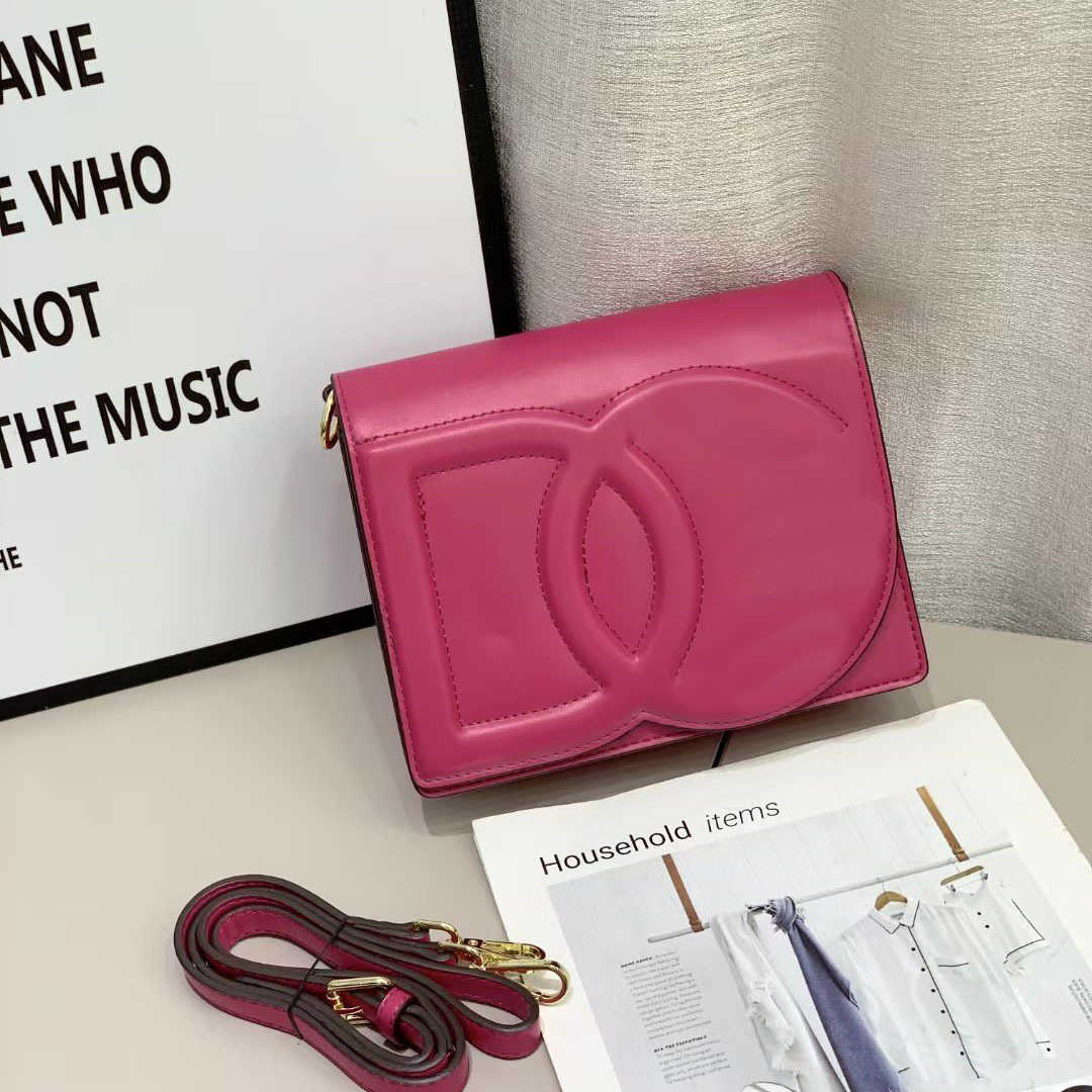designer Crossbody Bags Women shoulder bags D Luxury PURSE Leather Box Handbag square Bag Wallets 230524, Blue
designer Crossbody Bags Women shoulder bags D Luxury PURSE Leather Box Handbag square Bag Wallets 230524, Blue