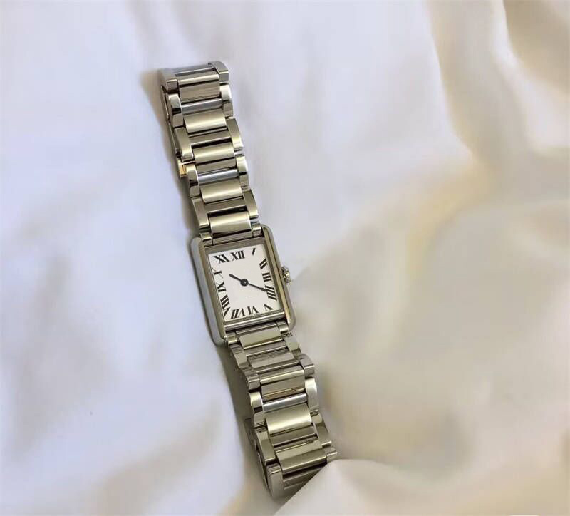 Designer watch women street movement wristwatch tank luxury with blue steel pointer montre creative quartz square bezel watches western style xb09, 3# same
Designer watch women street movement wristwatch tank luxury with blue steel pointer montre creative quartz square bezel watches western style xb09, 3# same