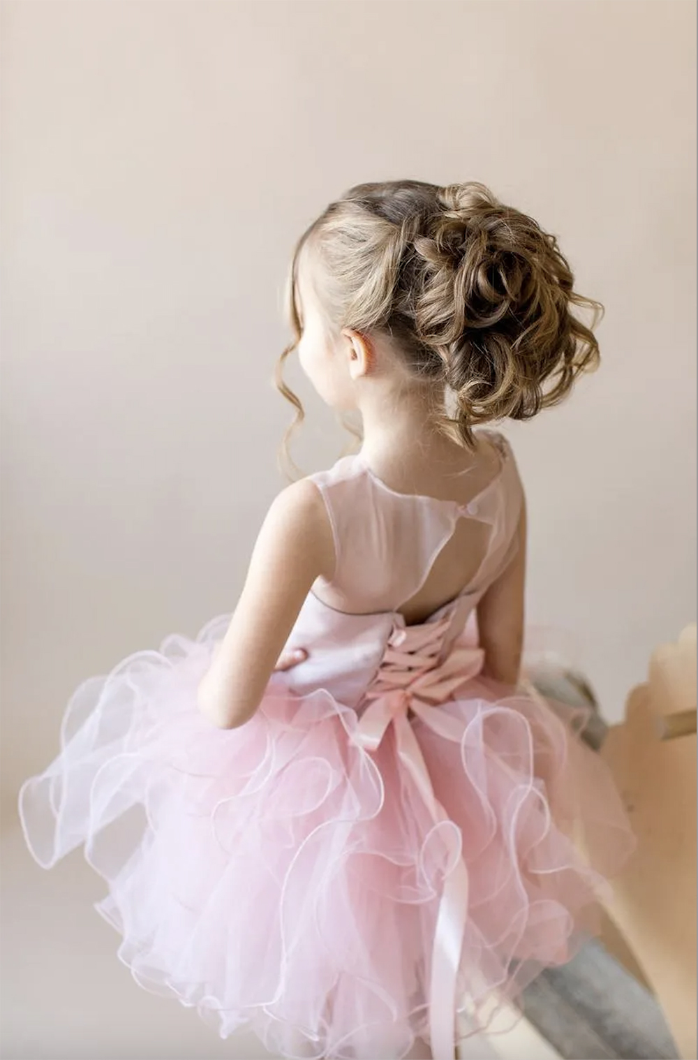 Blush Pink Hand Made Flowers Flower Girl Dress Short Lace Appliqued Girl Formal Wedding Dresses Cute Princess Birthday Party Gown