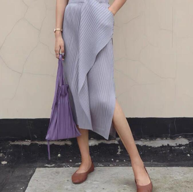Luxury ISSEY Pleated Fashion Casual Dress Vintage Dress One Side hem One Side Split Half Dress, Yellow
Luxury ISSEY Pleated Fashion Casual Dress Vintage Dress One Side hem One Side Split Half Dress, Yellow