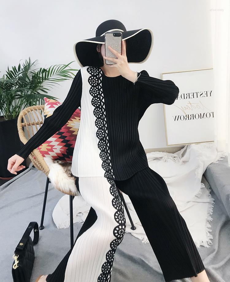 Womens Two Piece Pants Women Pleated Suit Flower Print Round Collar T Shirt Wide Leg Casual Style 2023 Autumn Fashion Cloth