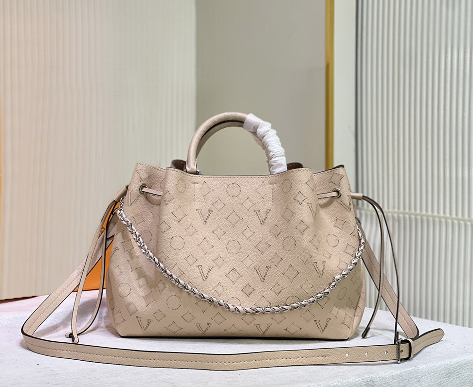 Designer womens tote bag luxury Bella handbags Flight Mode shoulder bags Top-quality leather Perforated flowers letters crossbody ladies fashion makeup purse, 59203#perforated monogrames
Designer womens tote bag luxury Bella handbags Flight Mode shoulder bags Top-quality leather Perforated flowers letters crossbody ladies fashion makeup purse, 59203#perforated monogrames