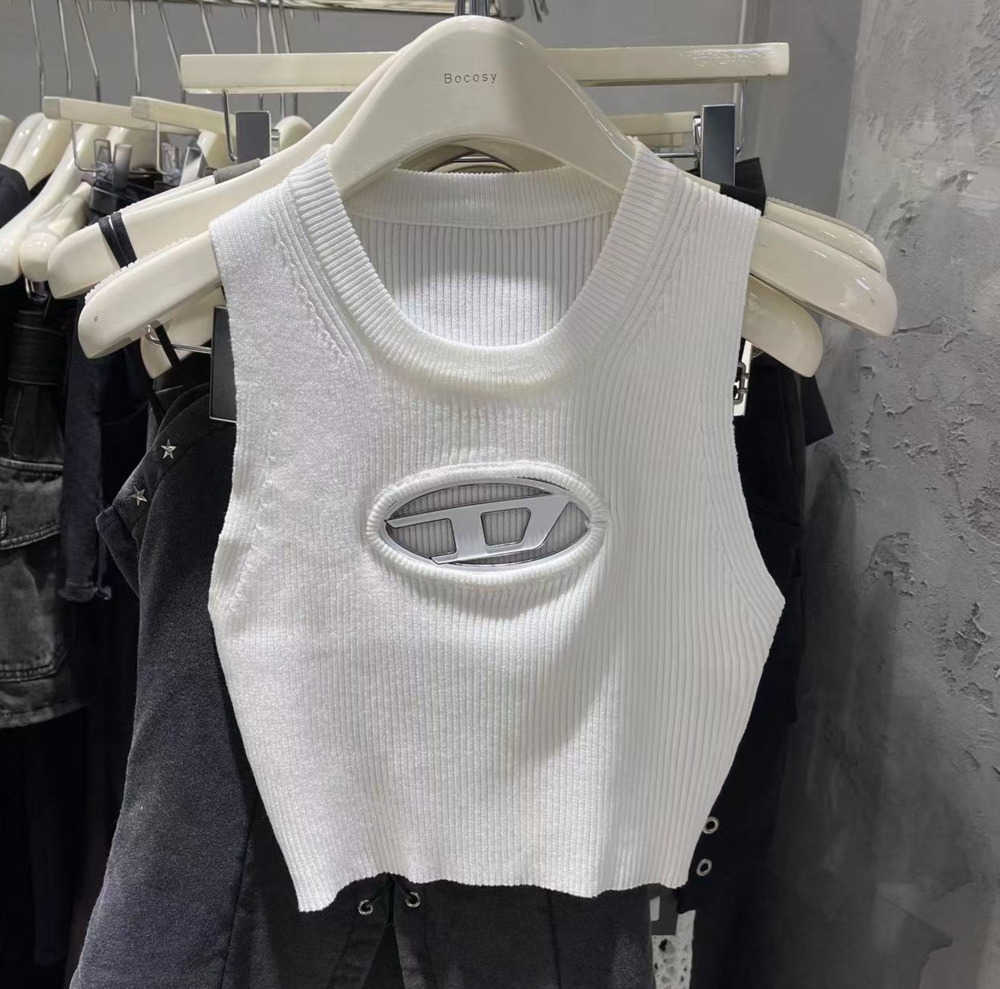 Women's T-shirt Tanksfashion Diesel Oil Designer t Shirt High Quality Tops Tees Womens Letter Print Short Sleeve Round Neck Cotton23ess, Black
Women's T-shirt Tanksfashion Diesel Oil Designer t Shirt High Quality Tops Tees Womens Letter Print Short Sleeve Round Neck Cotton23ess, Black