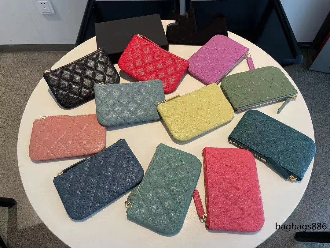 Top quality luxury designer purses grid caviar in the style of a woman in Paris, France mini card clip zip coin pure color leather wallet 15 * 8.5 cm, Style 6
Top quality luxury designer purses grid caviar in the style of a woman in Paris, France mini card clip zip coin pure color leather wallet 15 * 8.5 cm, Style 6