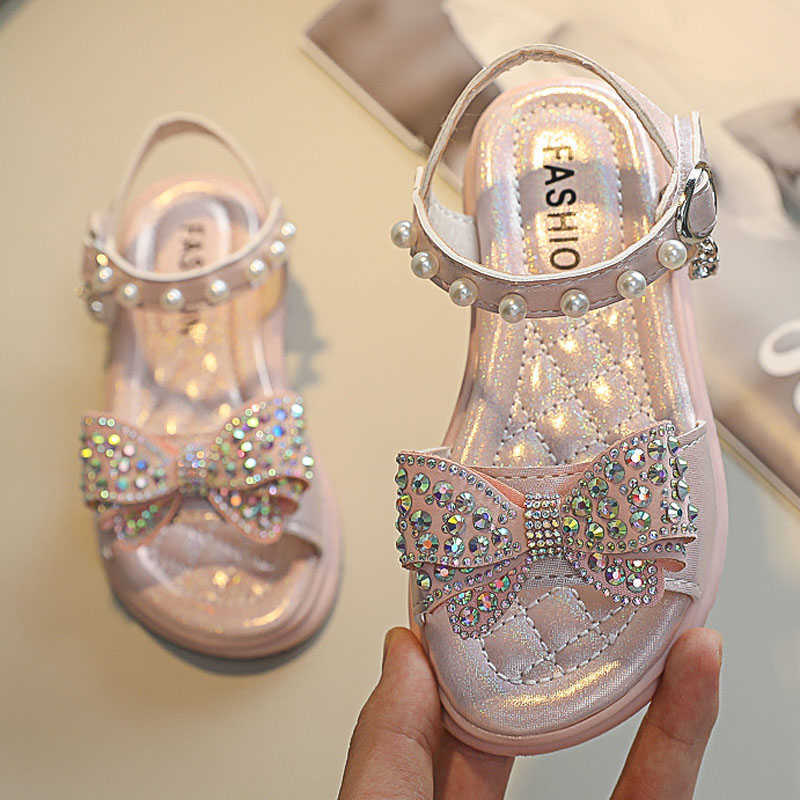Sandals Kids New Flat Sandals Bow Rhinestone Girls Princess Summer Shoes Children Open Toe Pearl Beach Sandals Size 26-36 R230529
