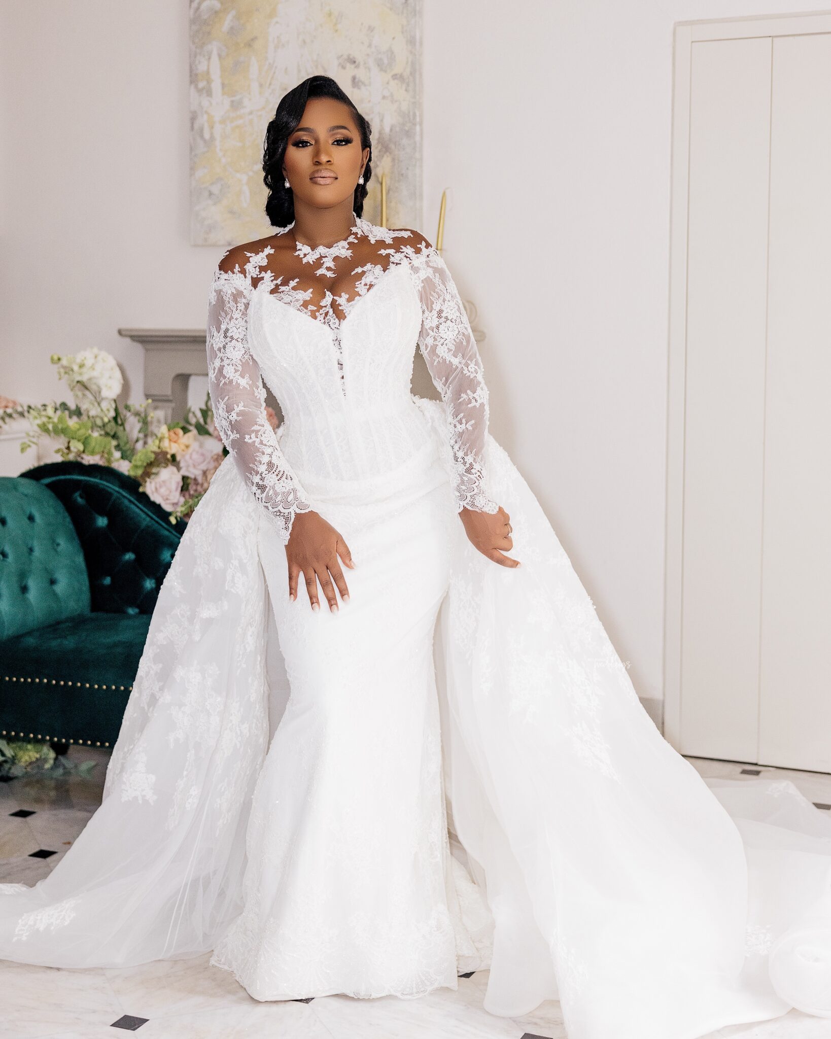 2023 Arabic Aso Ebi Mermaid White Wedding Dress Sheer Neck Long Sleeves Lace Bridal Gowns Dresses ZJ303