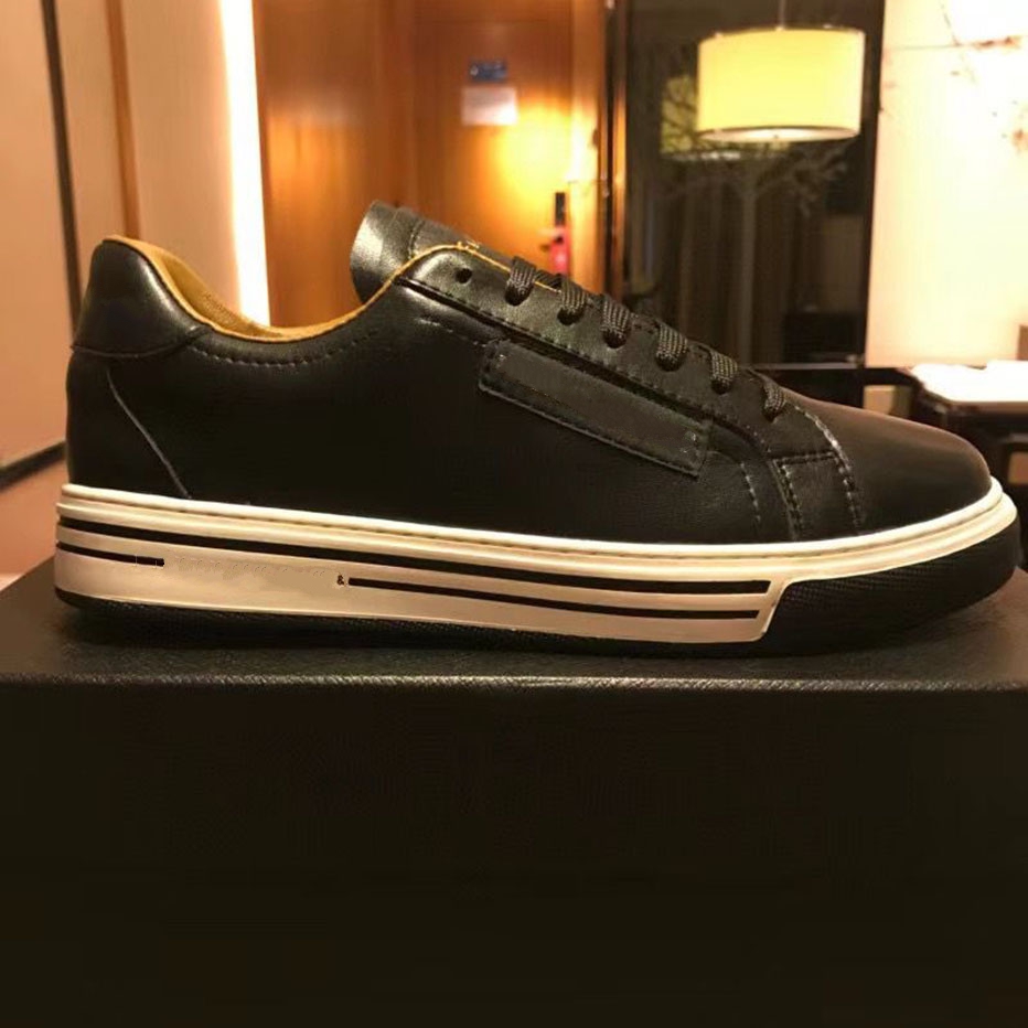 Men Designer striped shoes Vintage Sneakers Leather Chunky Sneaker Women season Shades Lace-up Trainers Platform Casual Shoe mkjik000006
Men Designer striped shoes Vintage Sneakers Leather Chunky Sneaker Women season Shades Lace-up Trainers Platform Casual Shoe mkjik000006