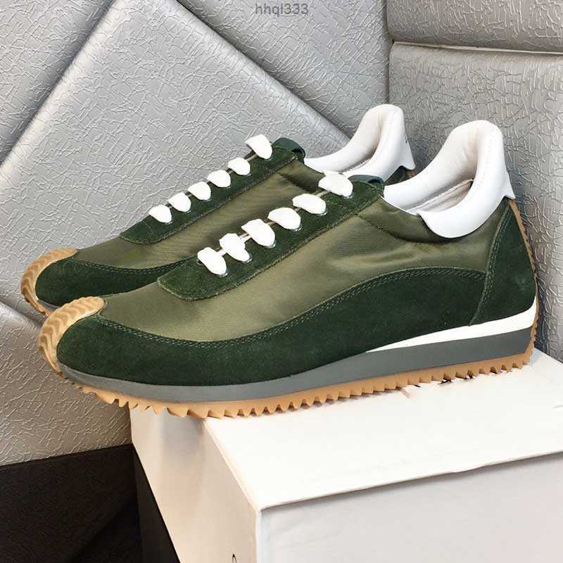 6liz 5swu High Top Sneakers Spanish Designer Sports Shoes Women Men Fashion Casual Shoes Comfortable Nonslip Soles Top Cowhide 3545 Size with Original Box
6liz 5swu High Top Sneakers Spanish Designer Sports Shoes Women Men Fashion Casual Shoes Comfortable Nonslip Soles Top Cowhide 3545 Size with Original Box