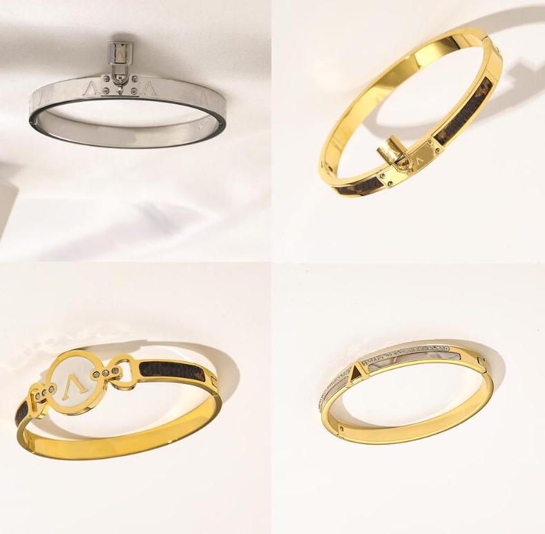 V Letter Designer Bracelet Bangle Charm Bracelet Luxury Bracelets Women Jewelry Stainless Steel 18K Gold Plated Tassels Wristband Cuff Jewelry Accessories ZG1458
V Letter Designer Bracelet Bangle Charm Bracelet Luxury Bracelets Women Jewelry Stainless Steel 18K Gold Plated Tassels Wristband Cuff Jewelry Accessories ZG1458
