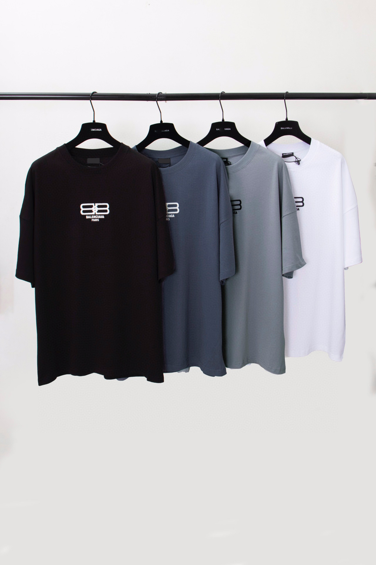 Men's Plus Tees & Polos Round neck embroidered and printed polar style summer wear with street pure cotton r111bgw
Men's Plus Tees & Polos Round neck embroidered and printed polar style summer wear with street pure cotton r111bgw