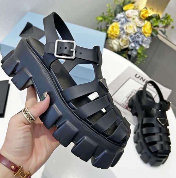 Womens Designer Sandals Rubber Thick Soled Gear Hollow Baotou Ladies Casual Heightening Buckle Roman Tide Outdoor Fashion Beach Sandal, 04
Womens Designer Sandals Rubber Thick Soled Gear Hollow Baotou Ladies Casual Heightening Buckle Roman Tide Outdoor Fashion Beach Sandal, 04