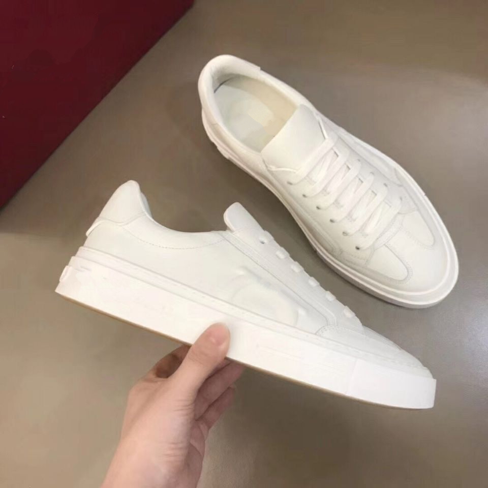 Designer Shoes Trainers Shoe 5 Colors Comfortable Bottom Leather Luxury Mens Party Sports Casual Sneaker 2023 Fashion Men Fast Ship mkjikj000003
Designer Shoes Trainers Shoe 5 Colors Comfortable Bottom Leather Luxury Mens Party Sports Casual Sneaker 2023 Fashion Men Fast Ship mkjikj000003