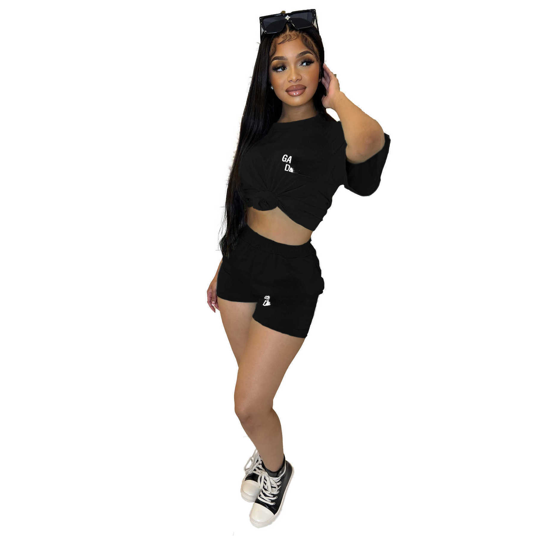 Summer Womens Tracksuits Designer Two Piece Short Sets Letter Camouflage Printed Short Sleeves T Shirt Shorts Outfits Ladies Clothing