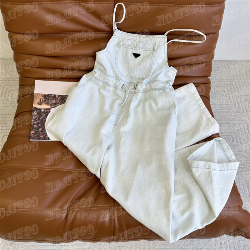Metal Badge Denim Strap Pants Women Jumpsuits Designer Fashion Jeans Girls High Street Rompers
Metal Badge Denim Strap Pants Women Jumpsuits Designer Fashion Jeans Girls High Street Rompers