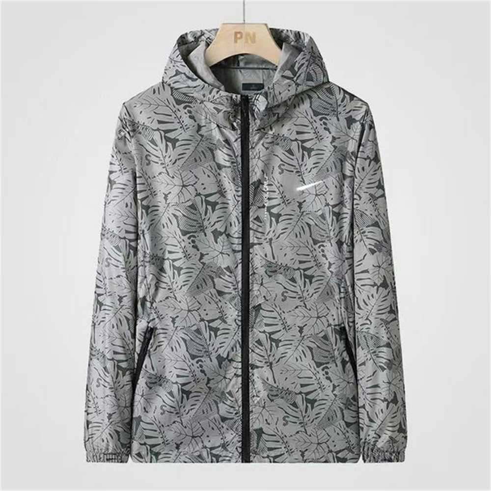 Mens jacket Tech designers Jackets coat sunscreen loose casual thin style sports N print WU9A
Mens jacket Tech designers Jackets coat sunscreen loose casual thin style sports N print WU9A