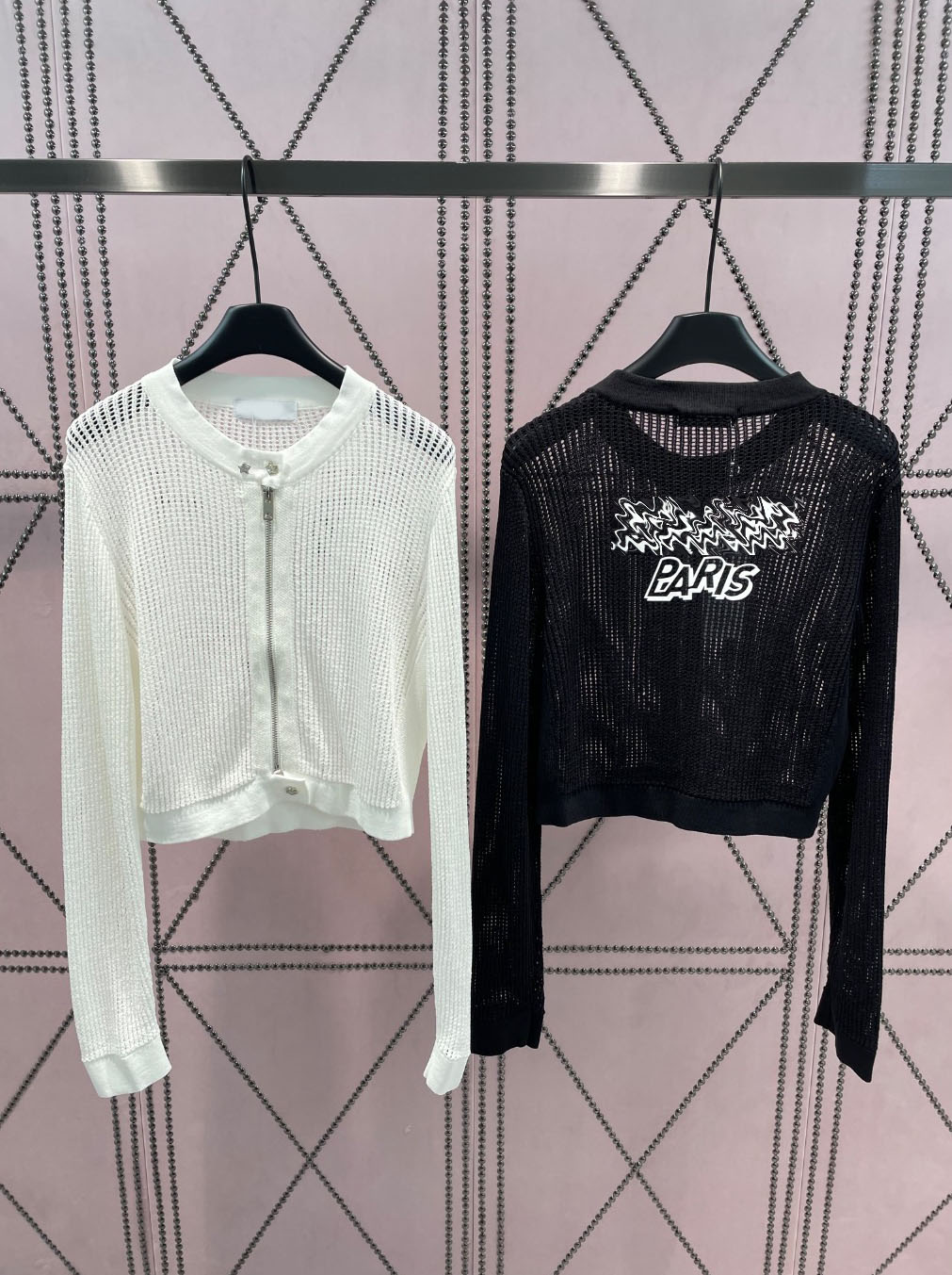Fashion Designer Summer Letter Knitted Sweater Cardigan For Women Long Sleeve Casual Fashion Zip Up Jacket Cardigans 2023, Black
Fashion Designer Summer Letter Knitted Sweater Cardigan For Women Long Sleeve Casual Fashion Zip Up Jacket Cardigans 2023, Black