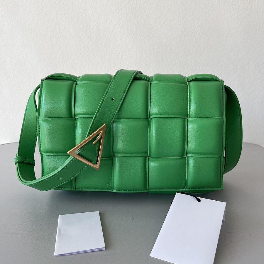 Designer Pillow bag Luxury Shoulder bag 26CM Genuine leather Crossbody bag Delicate knockoff Handbag With Box YV002
Designer Pillow bag Luxury Shoulder bag 26CM Genuine leather Crossbody bag Delicate knockoff Handbag With Box YV002