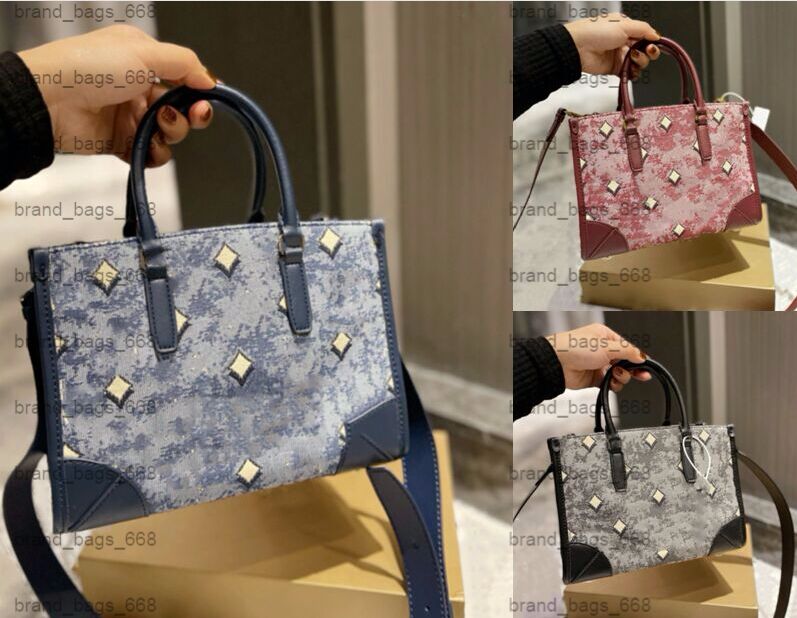 Fashion designer bag for women handbag nice looking high quality leather durable classic style crossbody bag geometric multicolor
Fashion designer bag for women handbag nice looking high quality leather durable classic style crossbody bag geometric multicolor