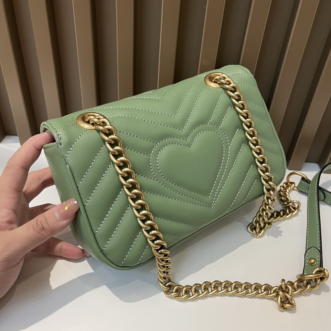 New leather woman bag with box handbag shoulder bags purse with chain green pink color fashion luxury zig zag wholesale, Pink 16.5cm
New leather woman bag with box handbag shoulder bags purse with chain green pink color fashion luxury zig zag wholesale, Pink 16.5cm
