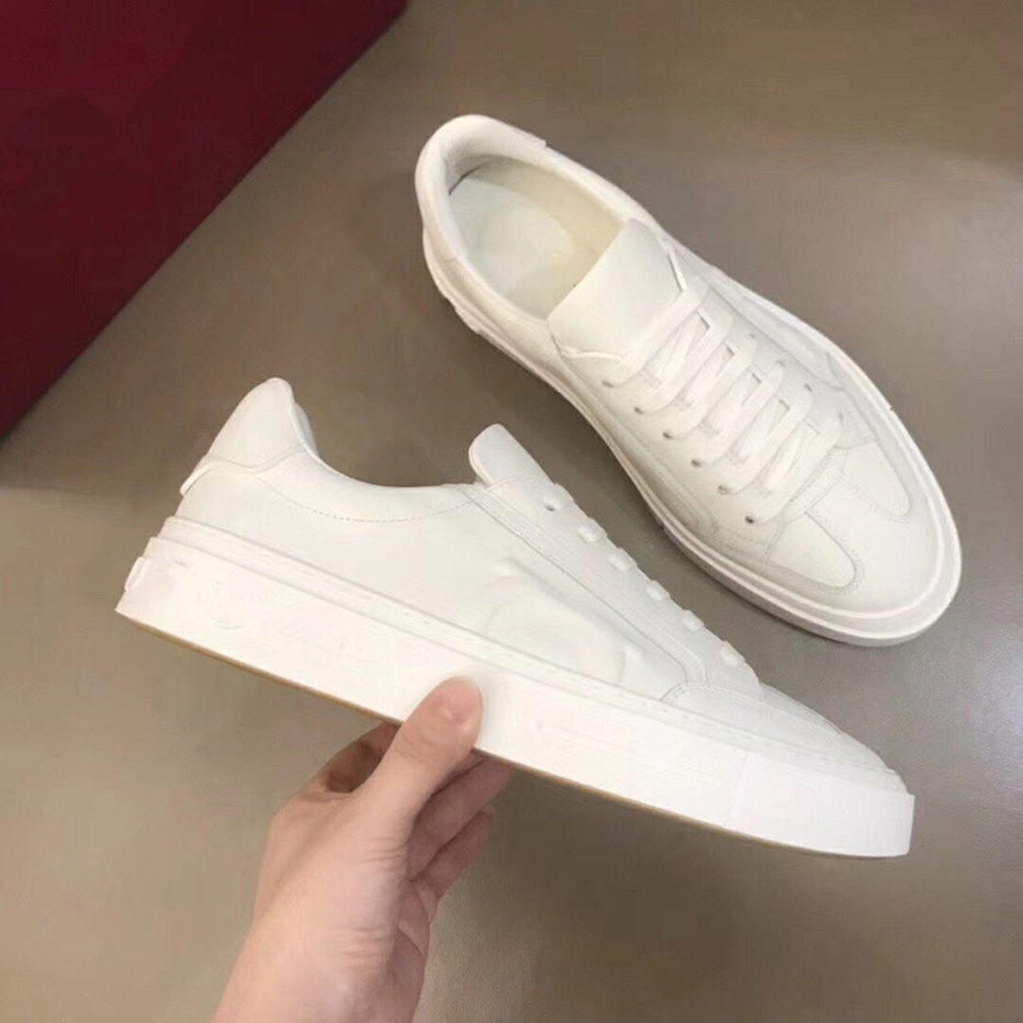 Designer Shoes Trainers Shoe 5 Colors Comfortable Bottom Leather Luxury Mens Party Sports Casual Sneaker 2023 Fashion Men Fast Ship mkjiyy00001
Designer Shoes Trainers Shoe 5 Colors Comfortable Bottom Leather Luxury Mens Party Sports Casual Sneaker 2023 Fashion Men Fast Ship mkjiyy00001