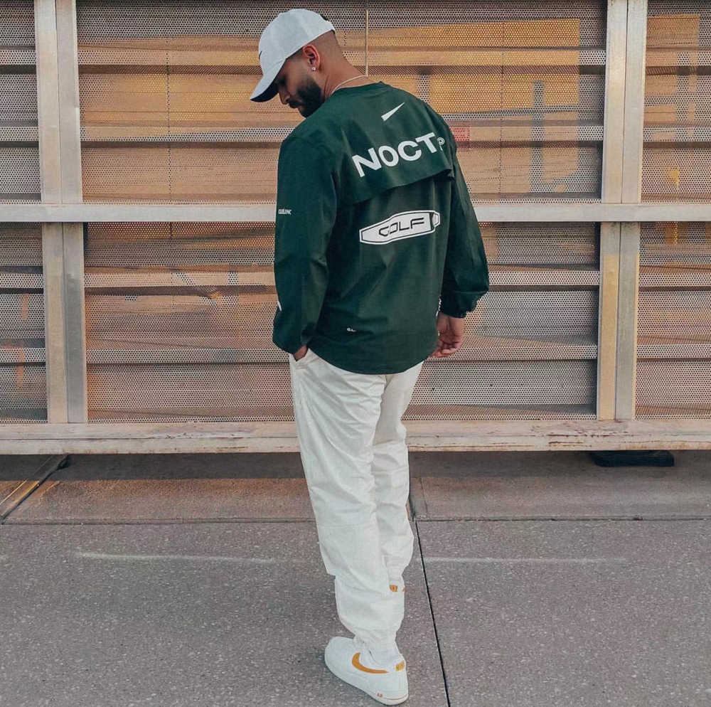 2023 Men's Hoodies US version nocta Golf co branded draw breathable quick drying leisure sports T-shirt long sleeve round neck summer High quality, Milky white
2023 Men's Hoodies US version nocta Golf co branded draw breathable quick drying leisure sports T-shirt long sleeve round neck summer High quality, Milky white