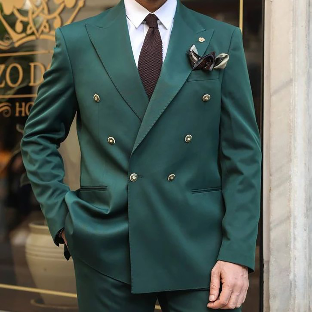 Formal 2 Pieces Wedding Tuxedos Men Suits Dark Green Peaked Lapel Double Breasted Buttons Customize Coat Pants Business Prom Party Tailored Exquisite