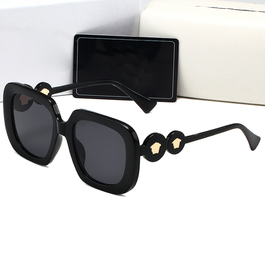 Summer Woman Sunglasses Designer Sunglasses Seaside Beach Goggle 5 Colors Eyeglasses