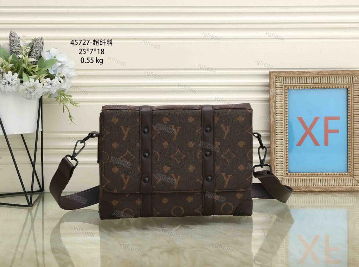 Shoulder Bags for Women Fashion Texture Crossbody Bags Trend Designer Handbags Phone Bag Hand Bags men briefcaset, 6-brown flowers
Shoulder Bags for Women Fashion Texture Crossbody Bags Trend Designer Handbags Phone Bag Hand Bags men briefcaset, 6-brown flowers