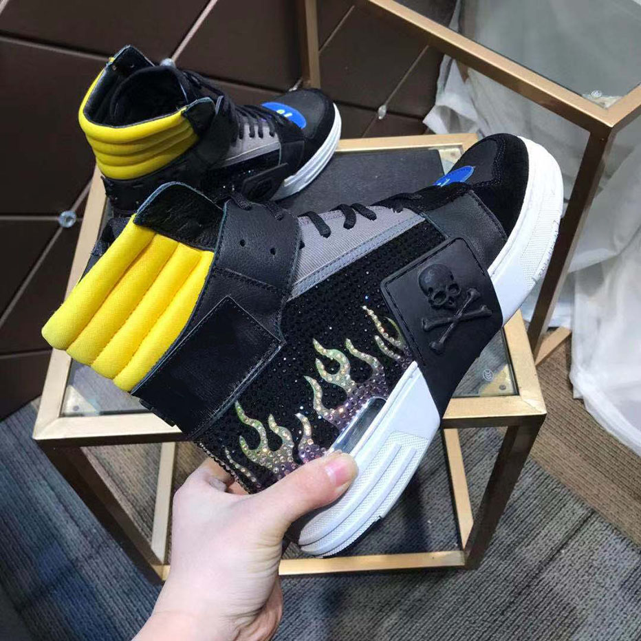 luxury designer shoes casual sneakers breathable mesh stitching Metal elements are size38-45 mkjkmj000002
luxury designer shoes casual sneakers breathable mesh stitching Metal elements are size38-45 mkjkmj000002