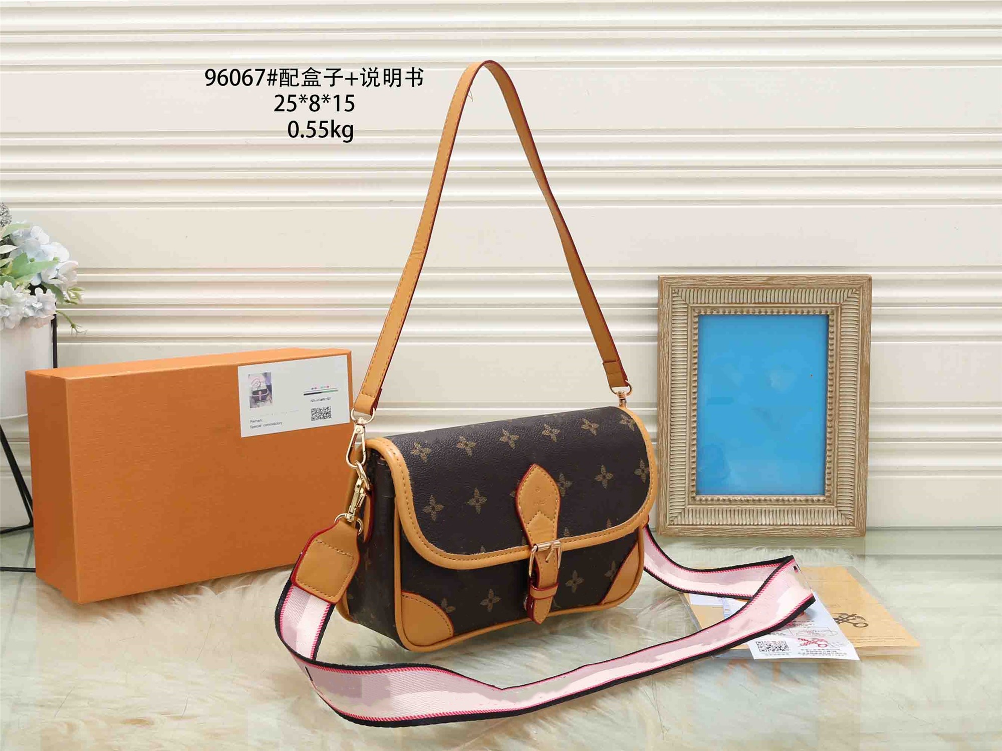 Women Luxurys Fashion Designers Bags 2023 Shoulder Bag Handbag Purse Original Box Date Code Wholesale Checker Plaid Flower Ladies clutch, 2089-1
Women Luxurys Fashion Designers Bags 2023 Shoulder Bag Handbag Purse Original Box Date Code Wholesale Checker Plaid Flower Ladies clutch, 2089-1