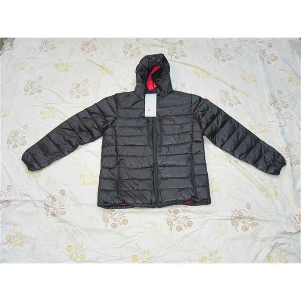 2018 New Casual Brand Windproof Down Men Jacket Winter Warm Coat Ultralight Duck Male goose Parka 200 DQZX, Black
2018 New Casual Brand Windproof Down Men Jacket Winter Warm Coat Ultralight Duck Male goose Parka 200 DQZX, Black