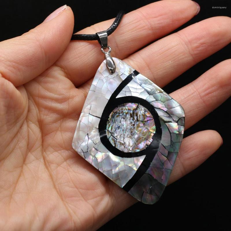 Pendant Necklaces Natural Shell Necklace Fashion Stripe Necklce For Women Jewelry Accessories Length 55 5cm Size 47x60mm
Pendant Necklaces Natural Shell Necklace Fashion Stripe Necklce For Women Jewelry Accessories Length 55 5cm Size 47x60mm