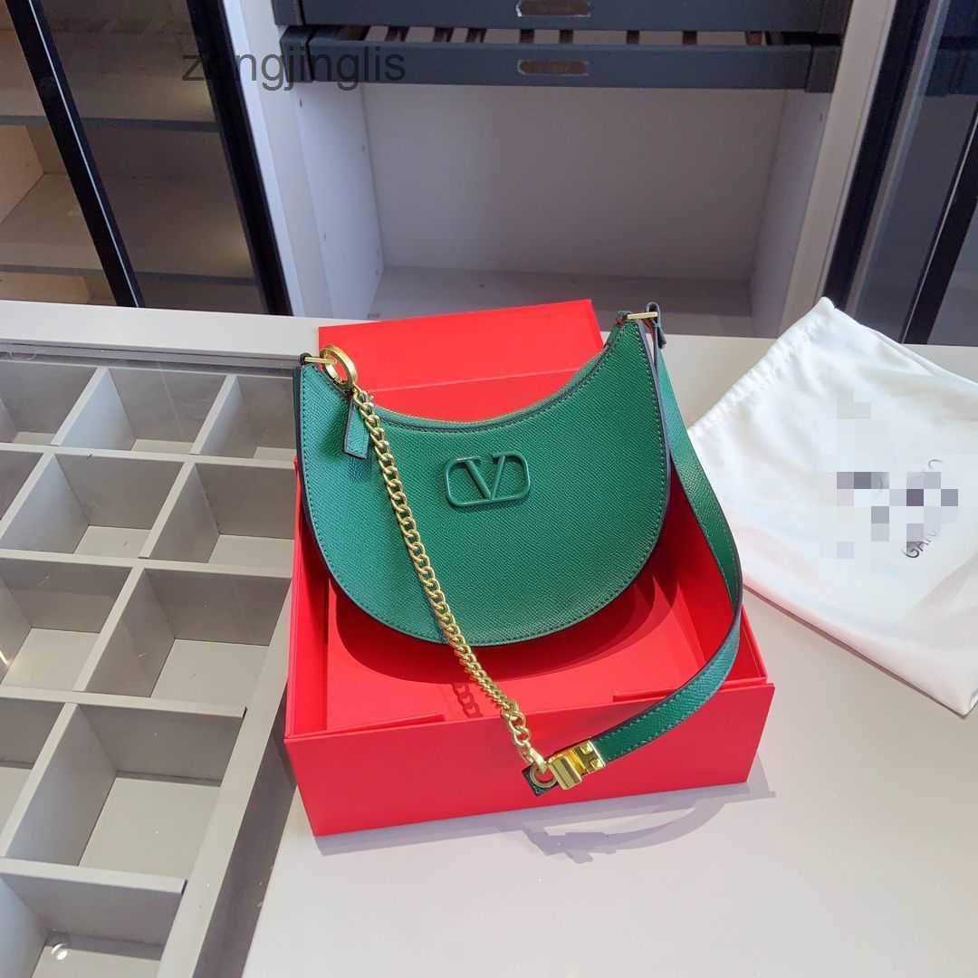 Women Leather Bags Designer Fashion Classic Valentino Handbag Calf Hobo Crescent Underarm M06R, Red
Women Leather Bags Designer Fashion Classic Valentino Handbag Calf Hobo Crescent Underarm M06R, Red