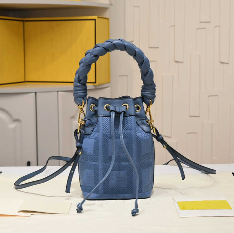 Mon Tresor mini Bucket Bag luxury Designer Crossbody Shoulder Bags Drawstring Handbag Multicolour canvas mini-bag with FF embroidery handbags women handle, Knot tying rope+grey
Mon Tresor mini Bucket Bag luxury Designer Crossbody Shoulder Bags Drawstring Handbag Multicolour canvas mini-bag with FF embroidery handbags women handle, Knot tying rope+grey