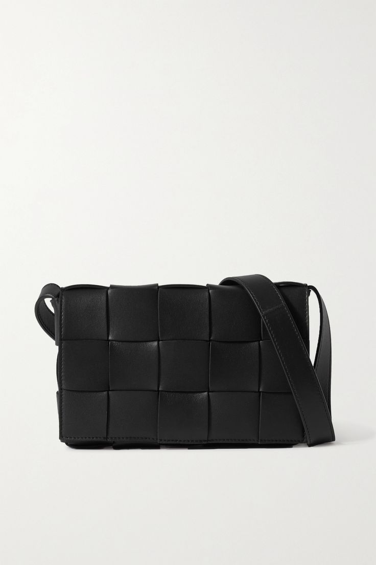 Famous designer woven bag B&V shoulder bag Woven bag fashion handbag luxury bag top layer cowhide bag with box, Color3
Famous designer woven bag B&V shoulder bag Woven bag fashion handbag luxury bag top layer cowhide bag with box, Color3