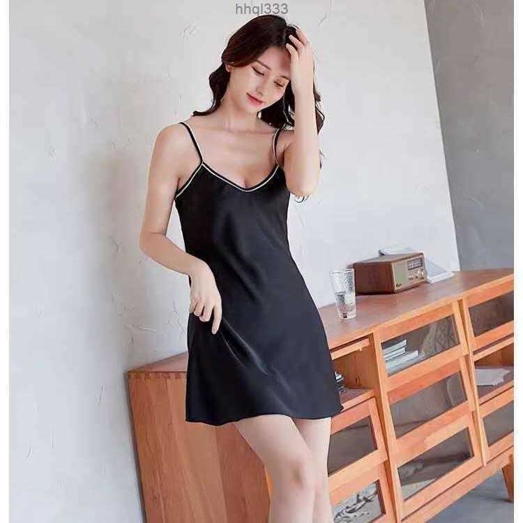Wpkn Ynbb Camisoles & Tanks Summer Pajamas Ladies Thin Nightdress Ice Silk Sexy Temptation Slim Long V-neck Home, Champagne pink
Wpkn Ynbb Camisoles & Tanks Summer Pajamas Ladies Thin Nightdress Ice Silk Sexy Temptation Slim Long V-neck Home, Champagne pink
