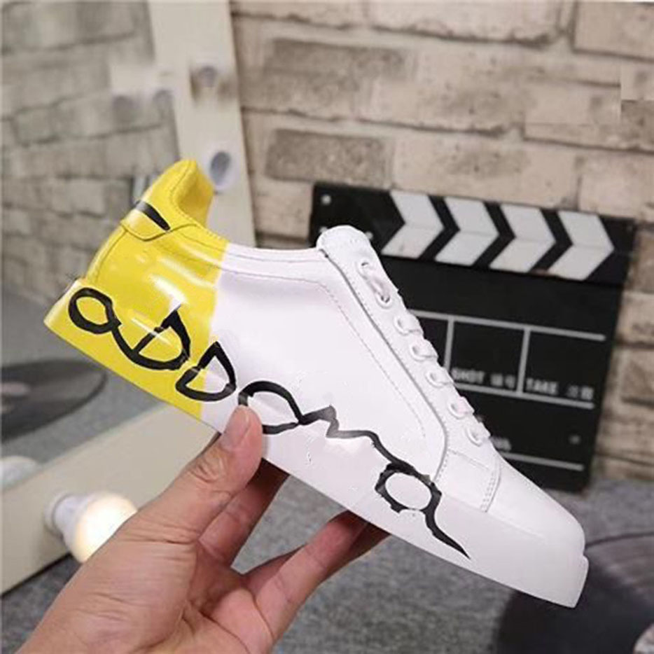 2023the new Man Fashion Women Shoes Men's Leather Lace Up Platform Oversized Sole Sneakers White Black Casual hcJK00000001
2023the new Man Fashion Women Shoes Men's Leather Lace Up Platform Oversized Sole Sneakers White Black Casual hcJK00000001