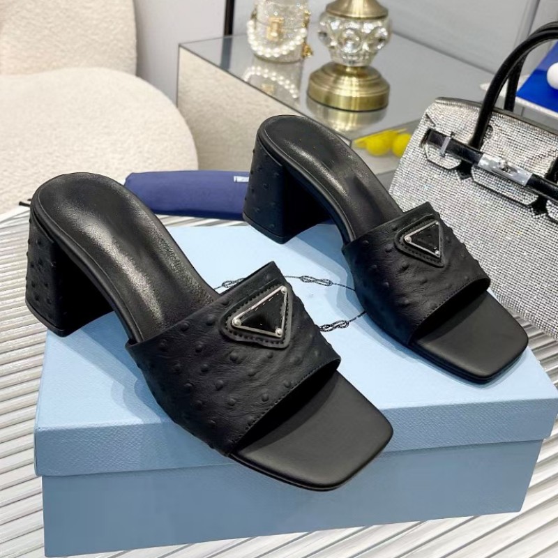 Top luxury mature leather slippers in spring and summer Moden flat-bottomed brand design square head exotic style outdoor high-heeled women's shoes with box plus size, As pic
Top luxury mature leather slippers in spring and summer Moden flat-bottomed brand design square head exotic style outdoor high-heeled women's shoes with box plus size, As pic